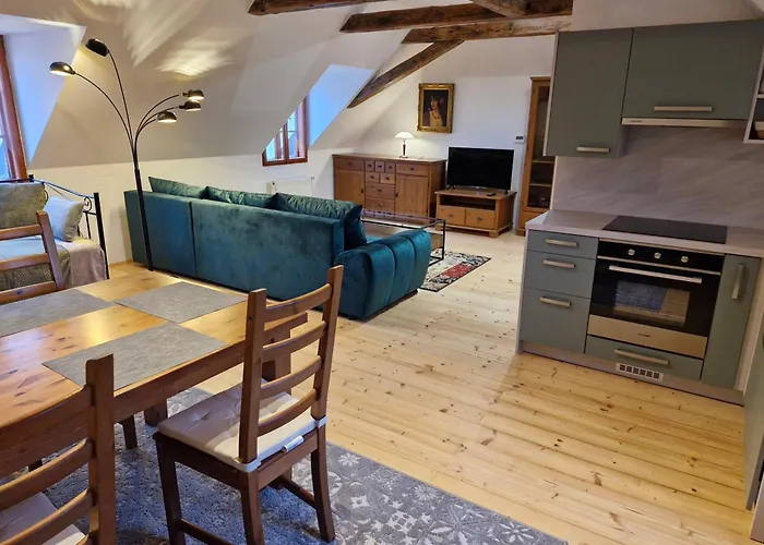 Attic Latran Appartamento