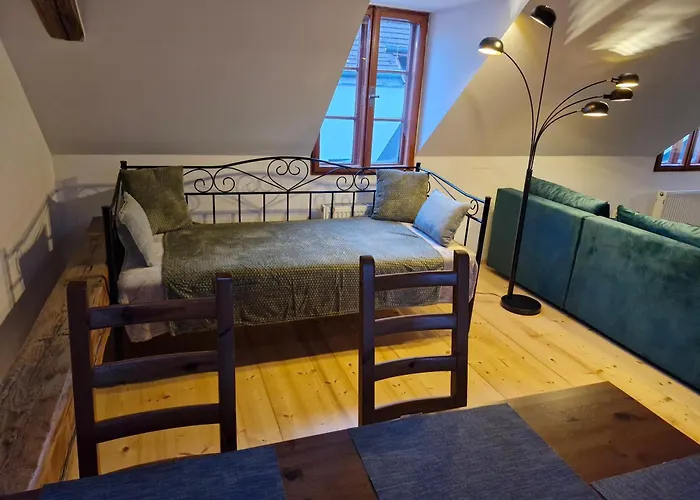 Attic Latran Apartment